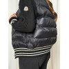 Стильная куртка Moncler