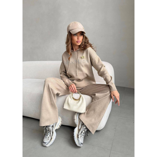 Костюм Max Mara 