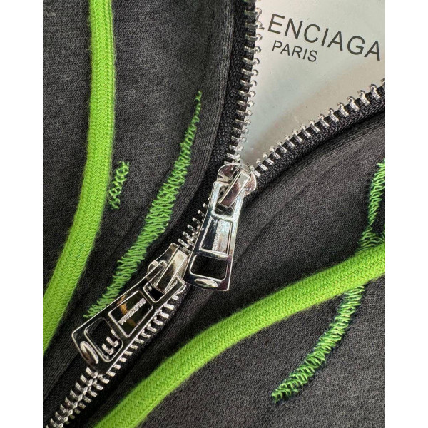 Костюм Balenciaga