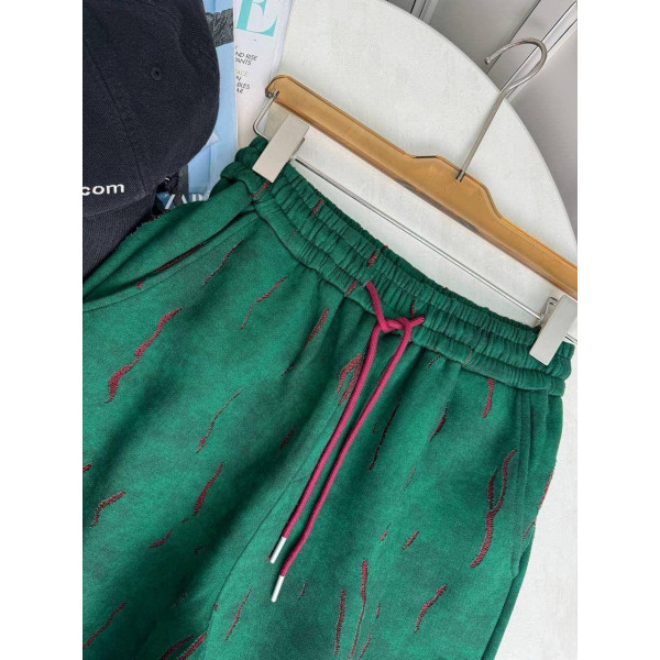 Костюм Balenciaga