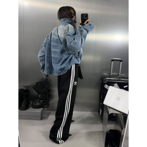 Стильная джинсовка Balenciaga 