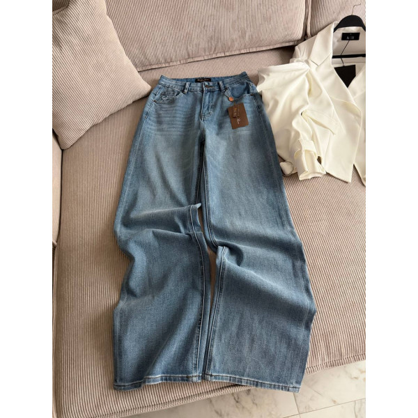 Стильные джинсы Loro Piana