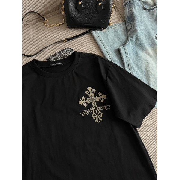 Стильная футболка Chrome Hearts