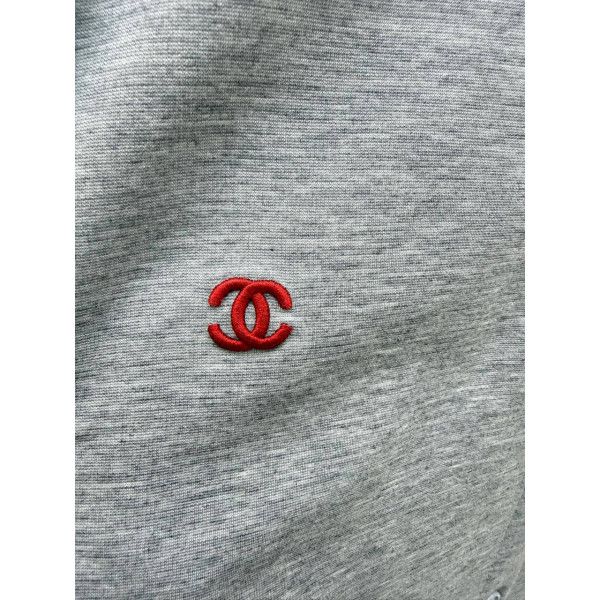 Костюм Chanel