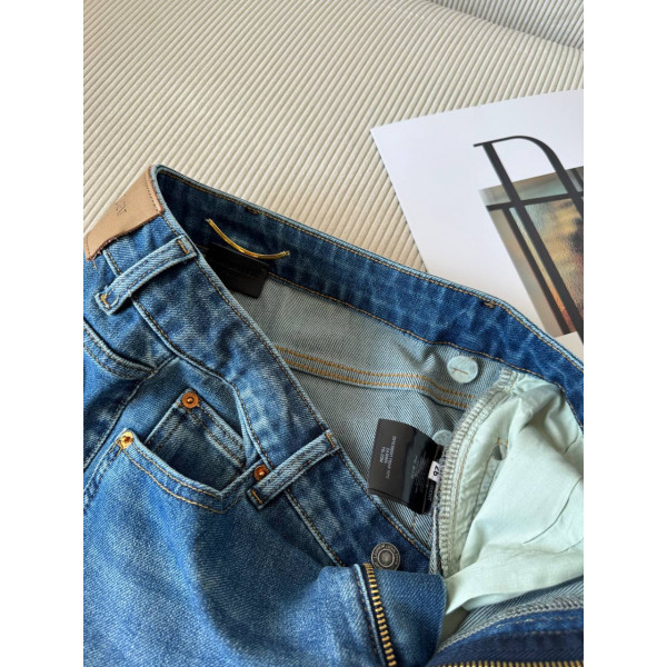 Джинсы женские Saint Laurent