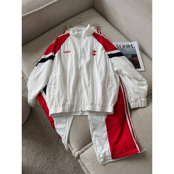Костюм Adidas
