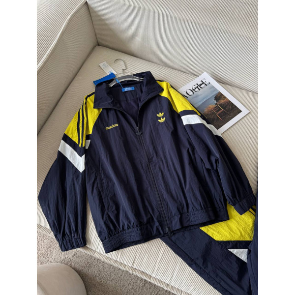 Костюм Adidas