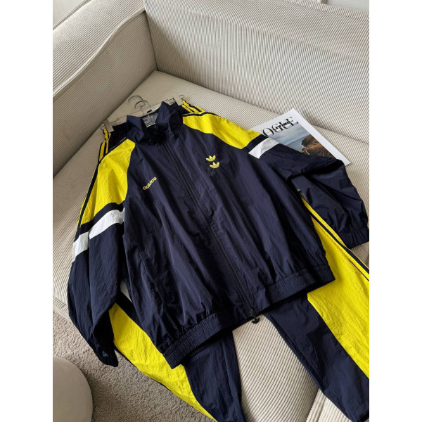 Костюм Adidas